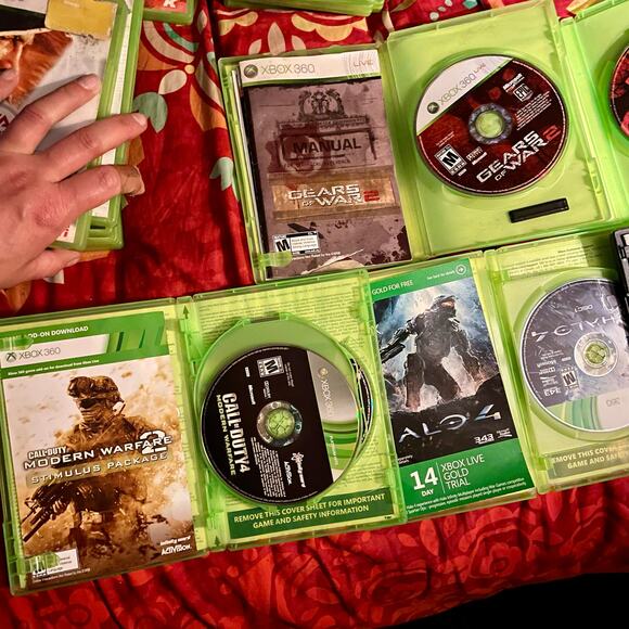 Xbox 360 Lot - Call of Duty Trilogy, Gears of War 2/3, Chrome Rounds, Halo 4 - Picture 2 of 10